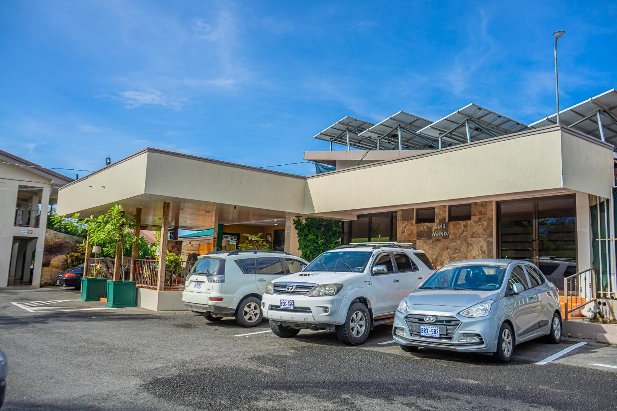 Hotel Zima San Isidro De El General ภายนอก รูปภาพ